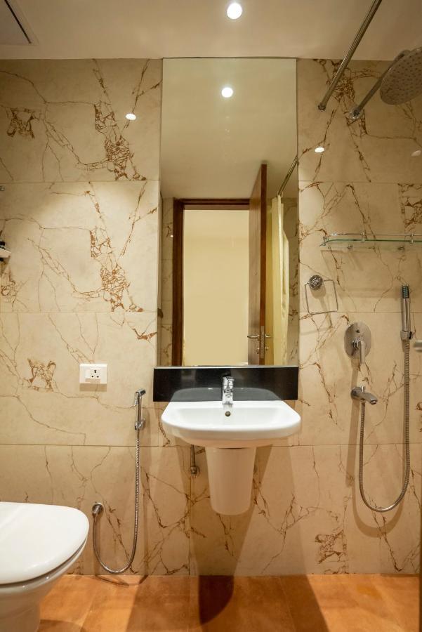 Celebrant Hotel Varanasi Ngoại thất bức ảnh